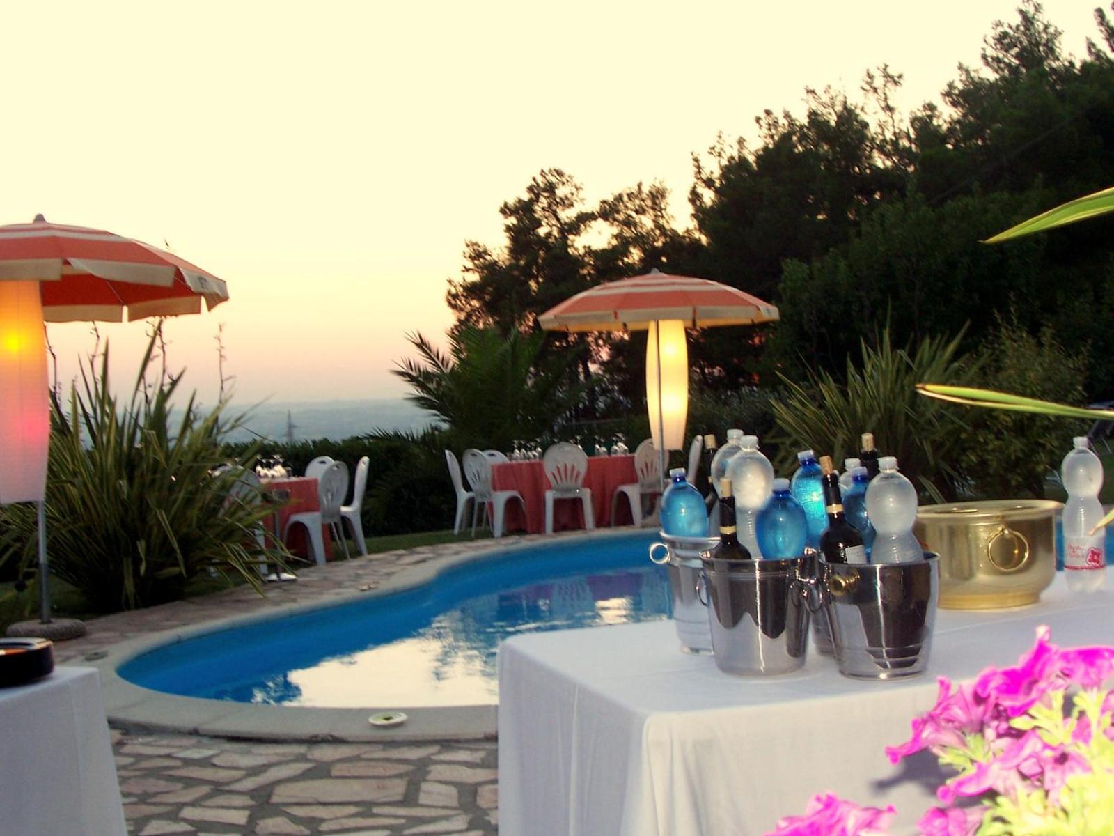 Bed And Breakfast " Il Tesoro Di Mario " Falconara Marittima Eksteriør billede